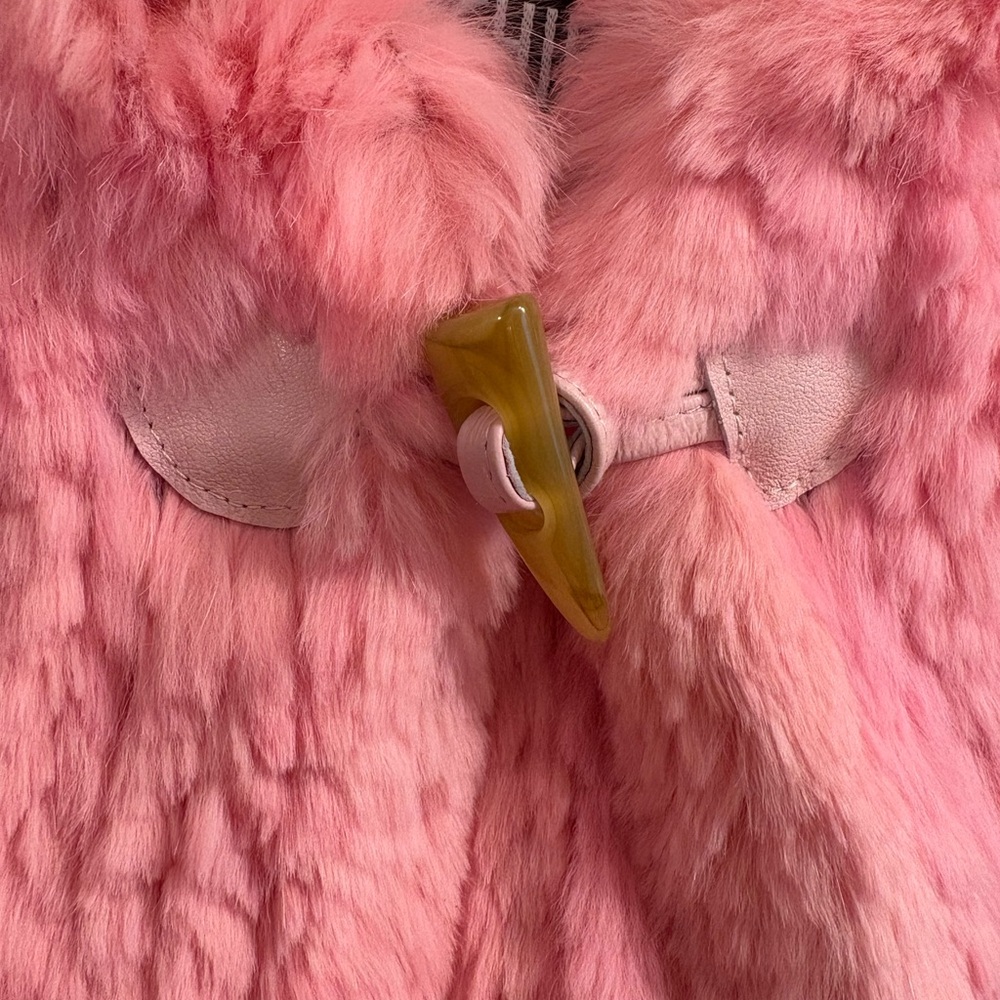 NWOT Mitchie’s Real Hot Pink Rabbit Fur Vest Little Girl’s Medium - Picture 3 of 8
